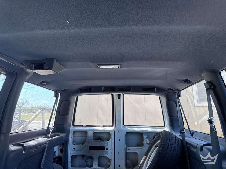 2000-chevrolet-astro-image-19