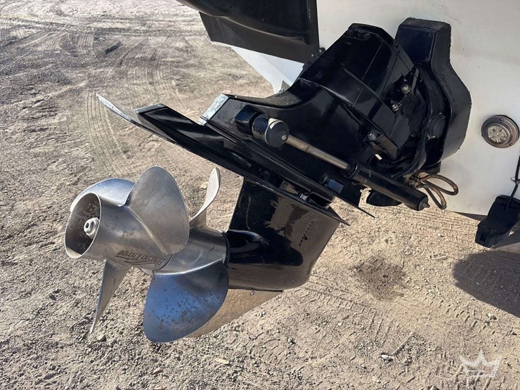 2013-29ft.-larson-lxi292-boat-with-2007-30ft-loadmaster-t/a-boat-trailer-image-11