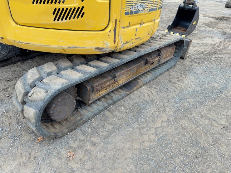 2017-kobelco-sk75sr-3e-image-20