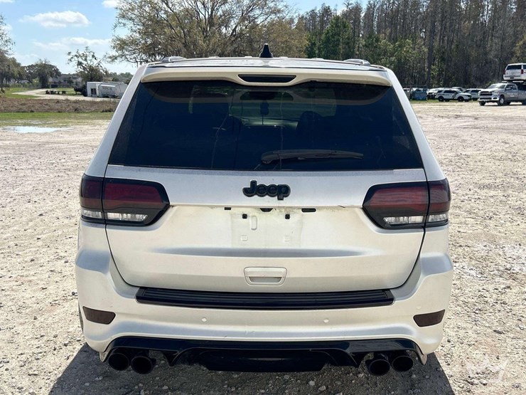 2018-jeep-grand-cherokee-image-28