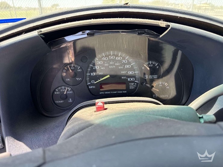 2000-chevrolet-astro-image-9