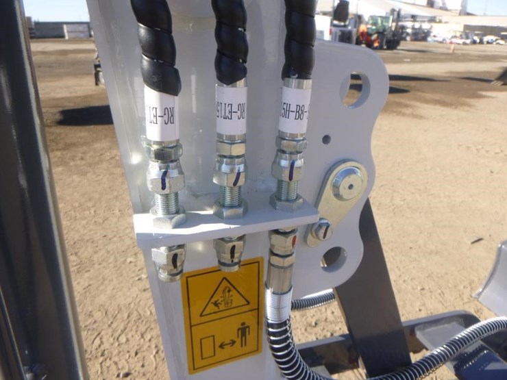 bttl-et15h-6-hydraulic-excavator-image-14