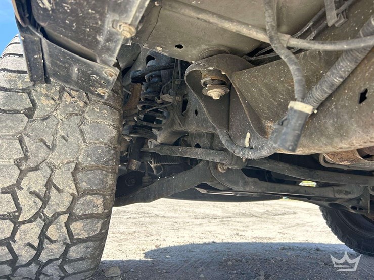 2011-ford-expedition-image-18