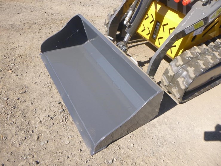 sdlanch-sdll60-skid-steer-track-loader-image-9