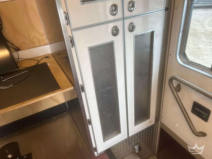 2006-international-durastar-4400-image-41