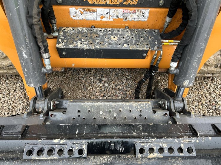 2024-case-tv450b-image-10