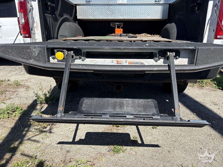 2019-ford-f150-image-13