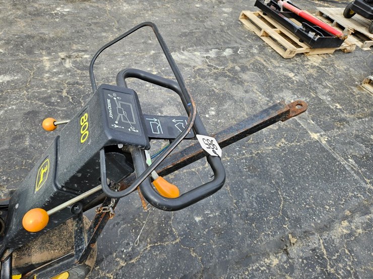 john-deere-800-image-19