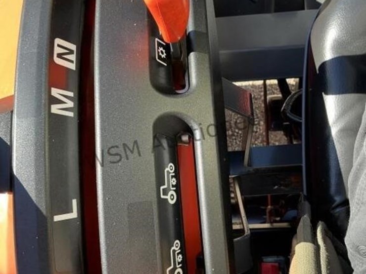 kubota-lx3310hsd-image-22