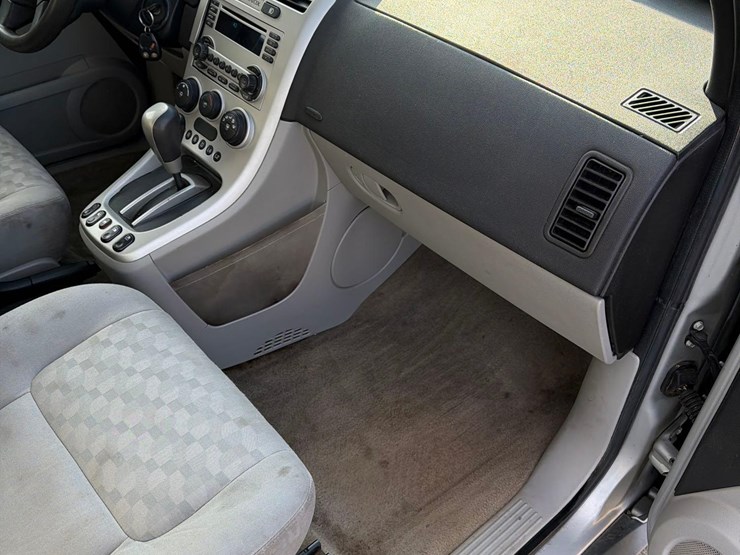 2006-chevrolet-equinox-image-36