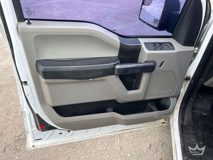 2018-ford-f150-image-14