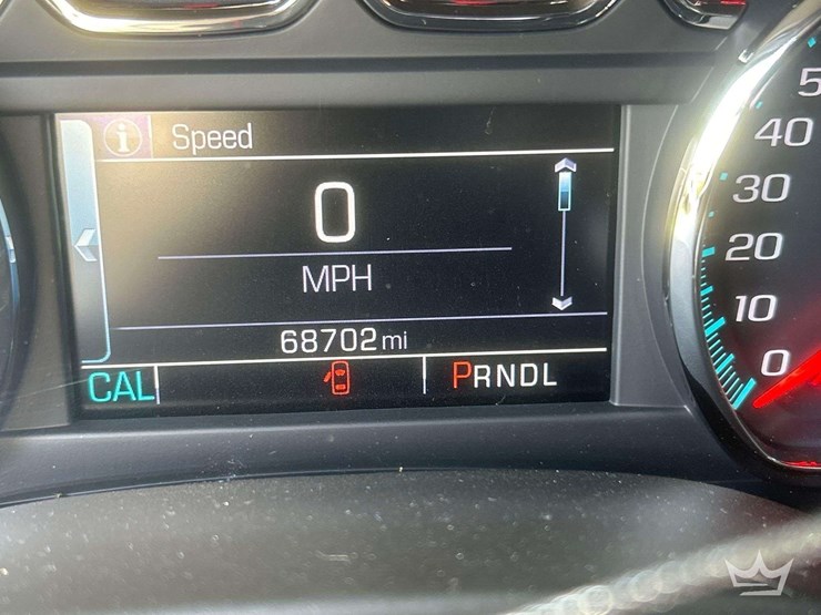 2018-chevrolet-tahoe-image-19