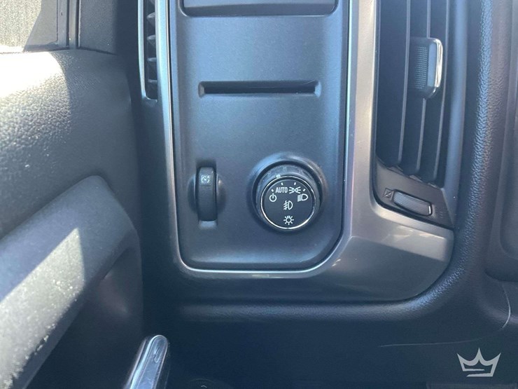 2016-chevrolet-silverado-1500-image-18