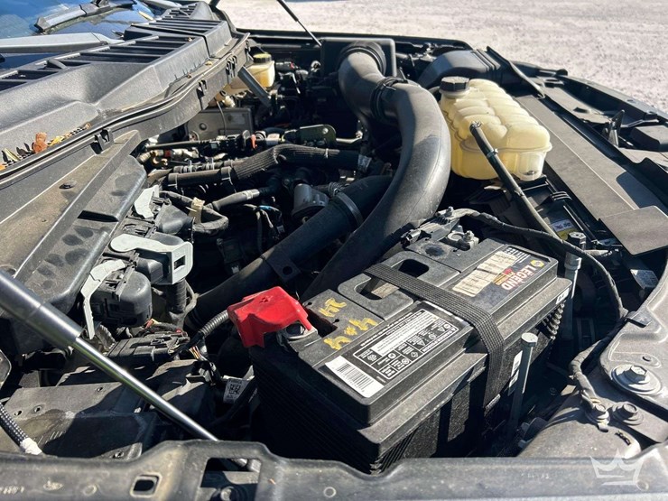 2021-ford-f150-image-8