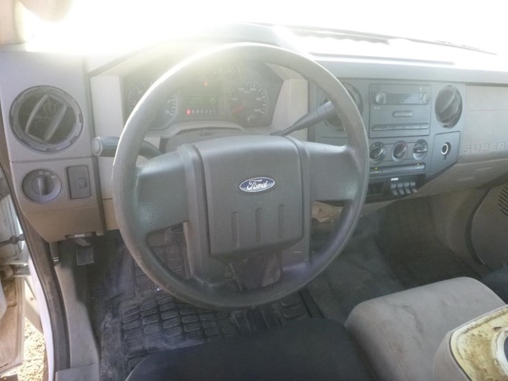 2008-ford-f350-image-14