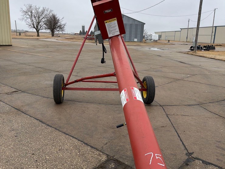 sudenga-8”-x-31ft-auger-image-5