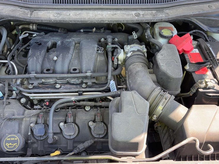 2017-ford-explorer-image-9