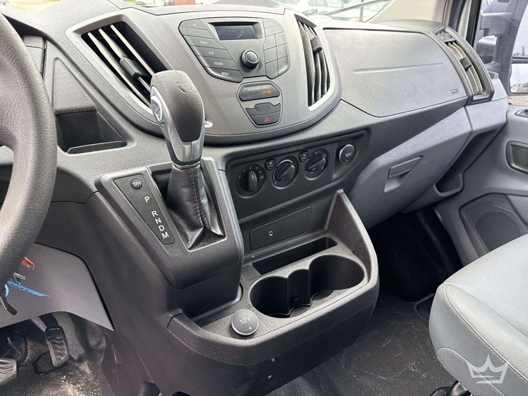 2017-ford-transit-image-15