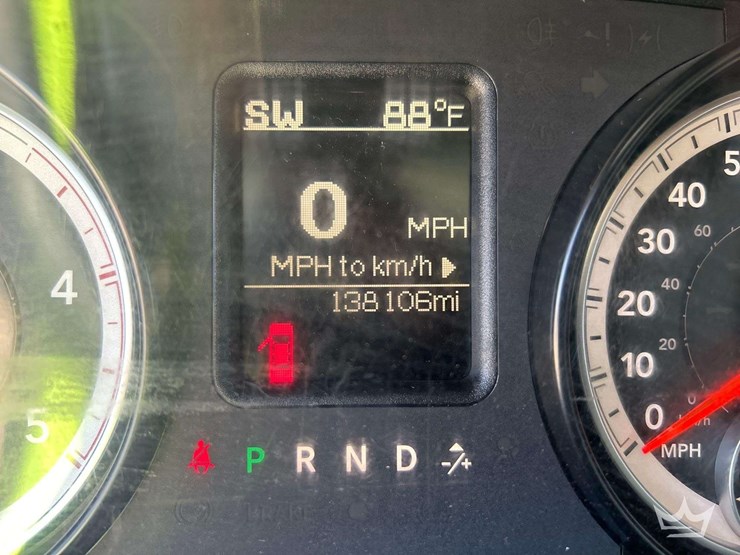 2015-ram-5500-rki-10ft.-utility-flatbed-truck-image-7