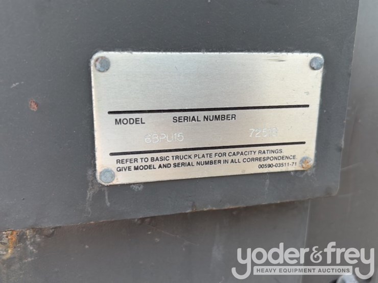 2017-toyota-6bpu15-image-21