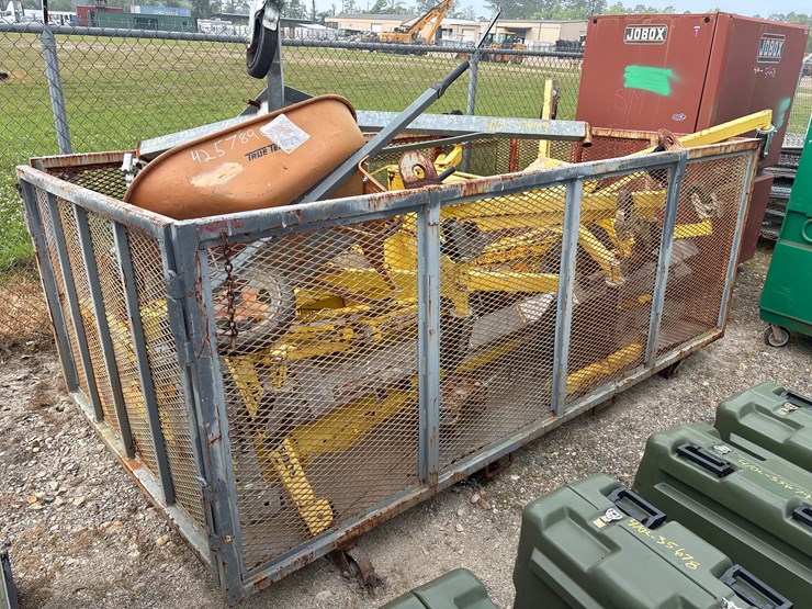 #8077-•-misc-equipment-image-1