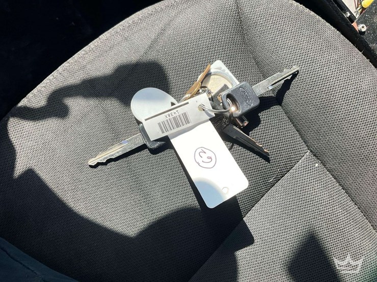 2015-ford-explorer-image-32