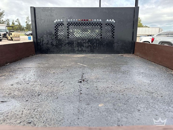 2007-chevrolet-silverado-3500-image-22