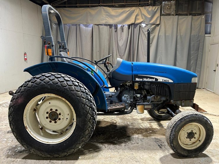 new-holland-tn55-image-5