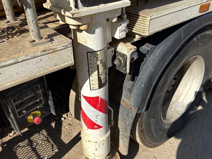 2020-putzmeister/sany-sy38z-200-38m-mounted-on-2020-mack-te64-6x4-concrete-pump-truck-image-22