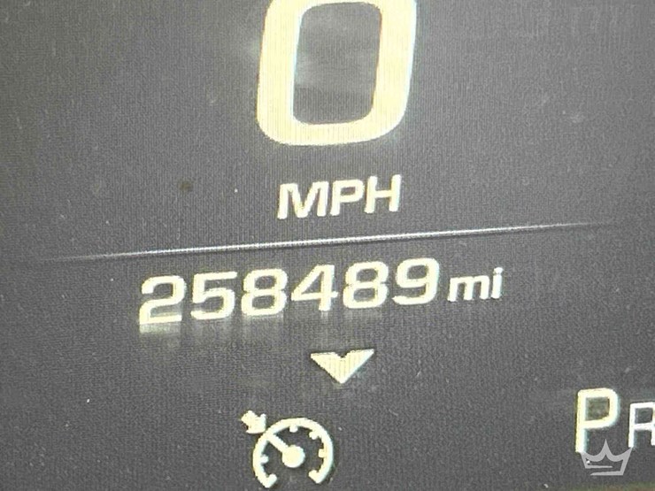 2015-gmc-sierra-3500-image-6