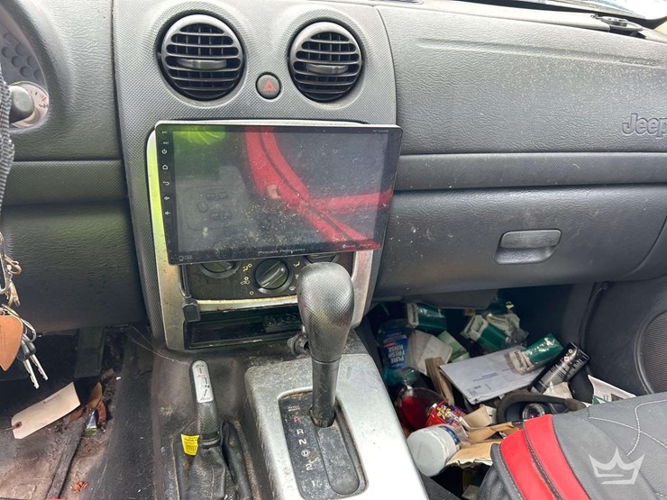 2003-jeep-liberty-image-17