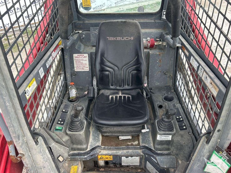 2018-takeuchi-tl10v2-image-12