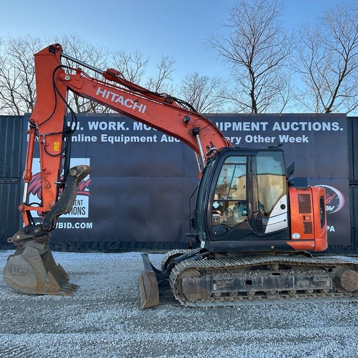 HITACHI ZX135US-6