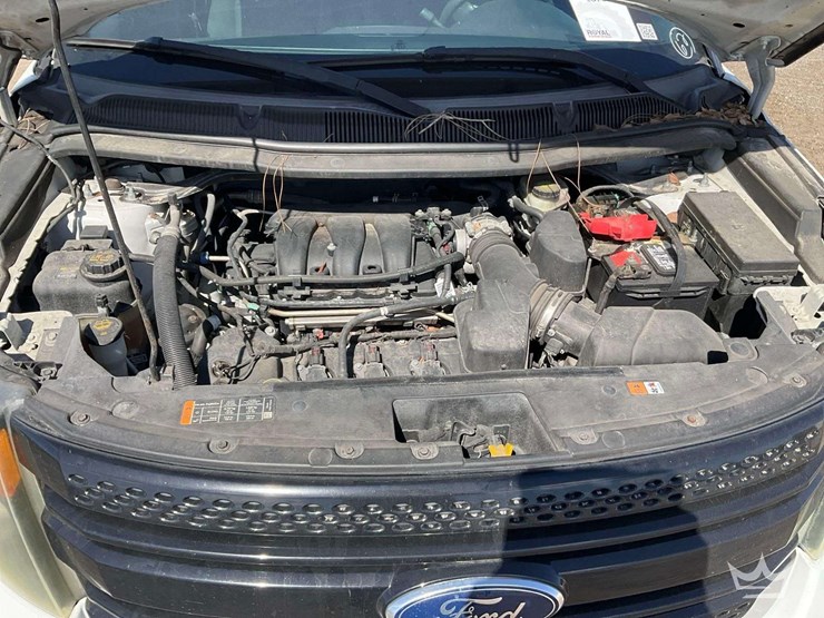 2015-ford-explorer-image-7