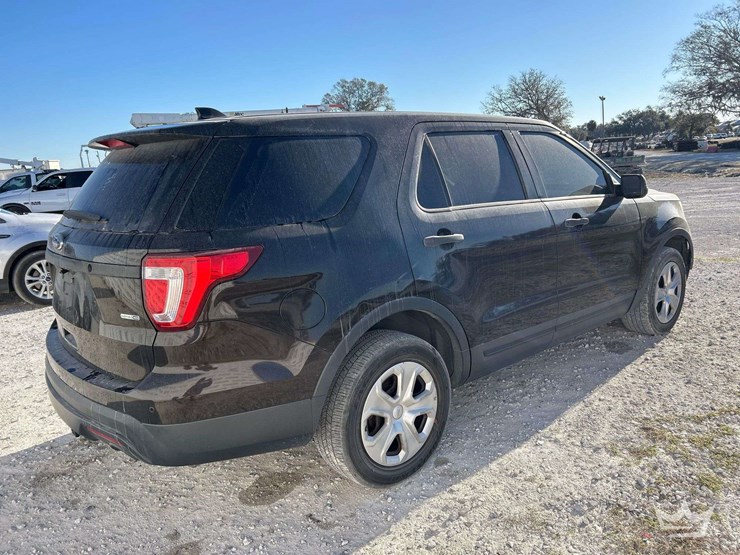 2016-ford-escape-image-3