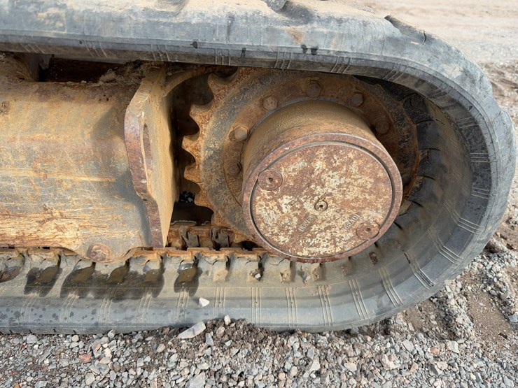 2004-volvo-ec35-image-23