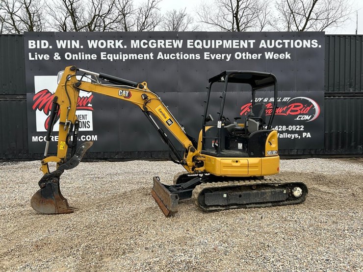 2020-caterpillar-303-image-1