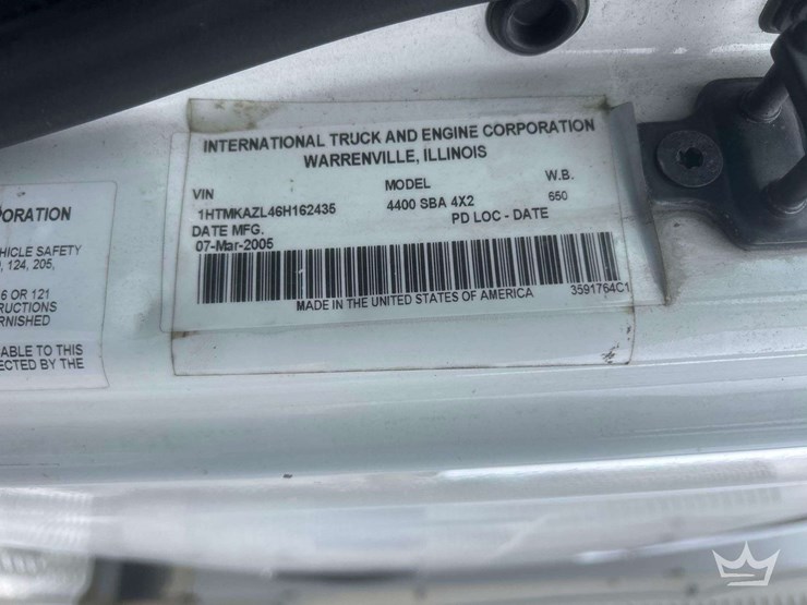 2006-international-durastar-4400-image-14