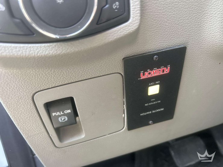 2017-ford-f150-image-24