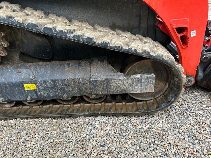 kubota-svl75-3-image-14