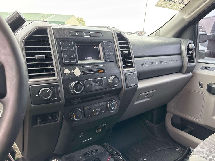 2017-ford-f250-image-31