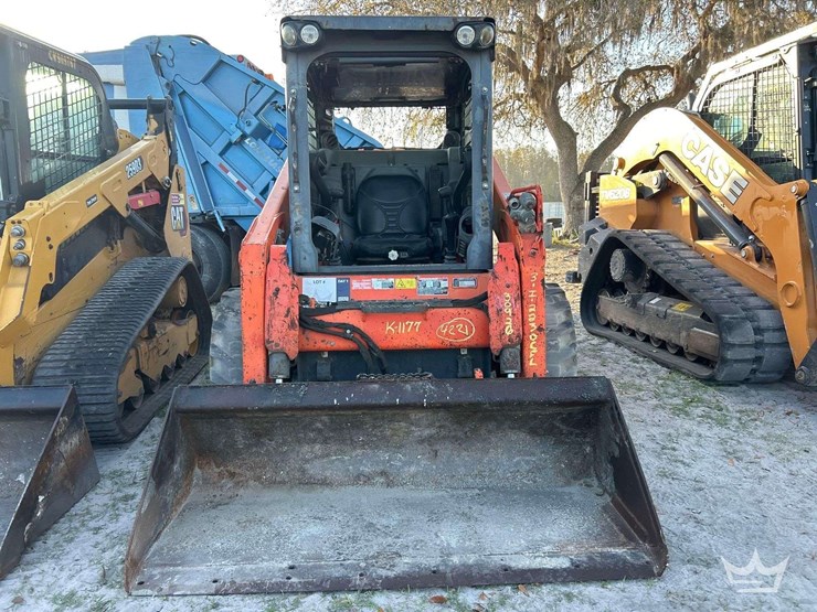 2016-kubota-ssv75-image-30