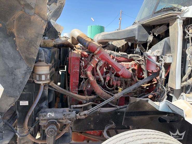 2007-international-9400i-t/a-sleeper-cab-truck-tractor-image-19