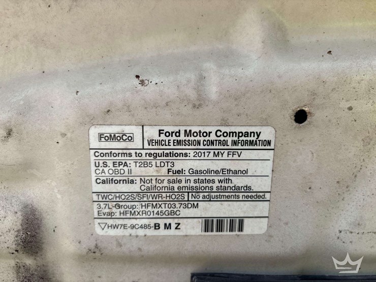 2017-ford-explorer-image-11