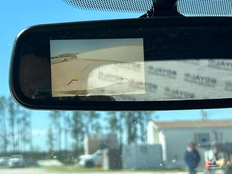 2019-ford-explorer-image-16