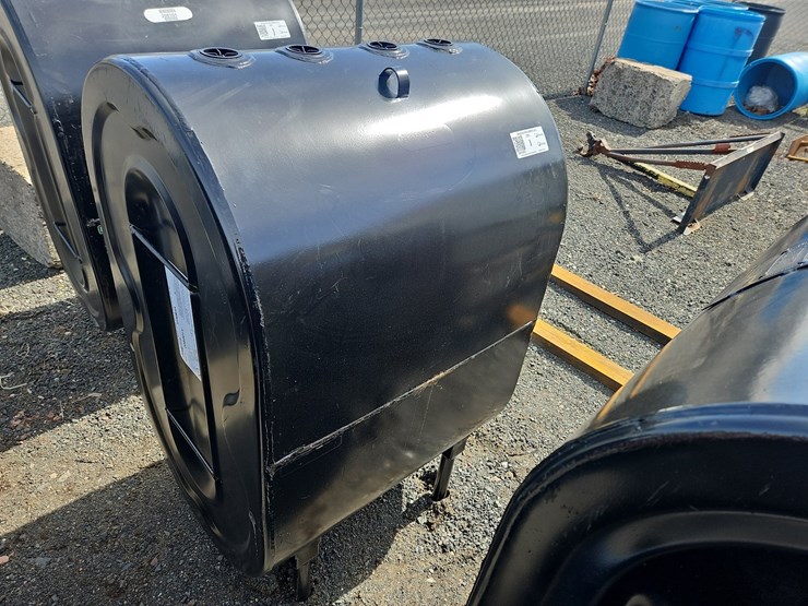 137-gallon-fuel-storage-tank-image-2