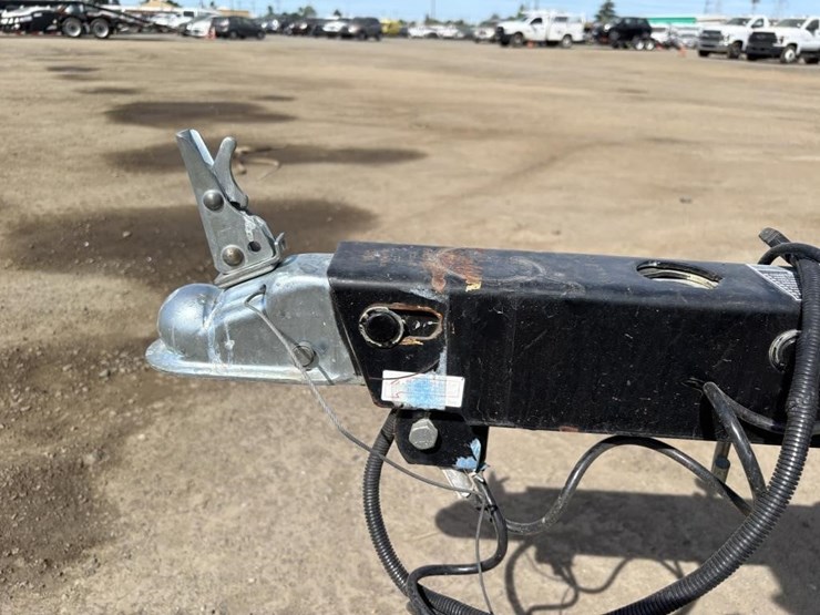 2005-unknown-trailer-image-47