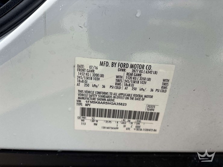 2017-ford-explorer-image-6