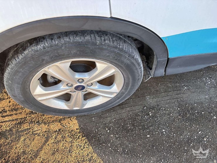 2016-ford-escape-image-23