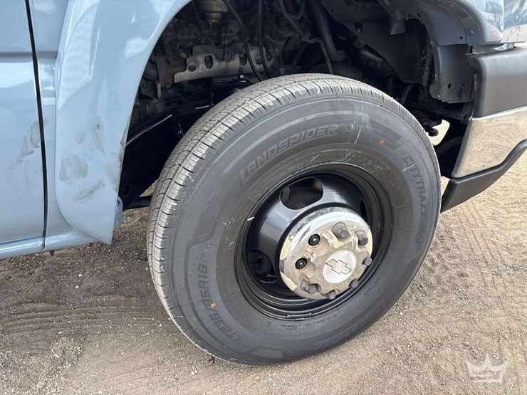 2007-chevrolet-silverado-3500-image-25